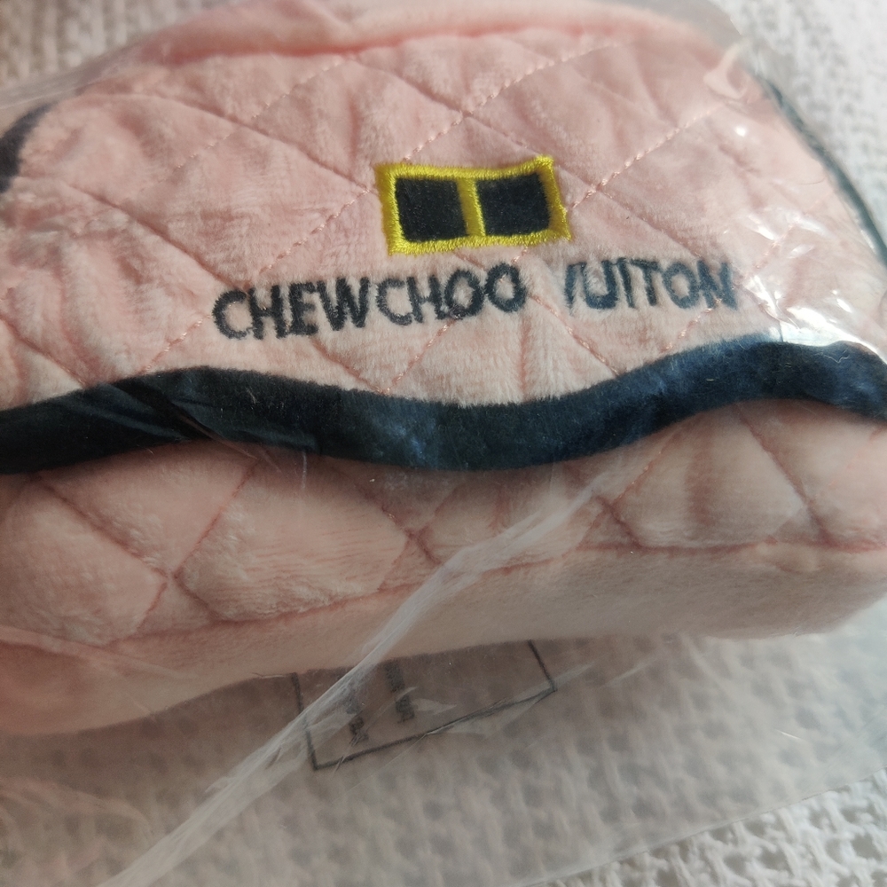 Pink squeaky dog 🐕🐩 toy - Picture 2 of 2